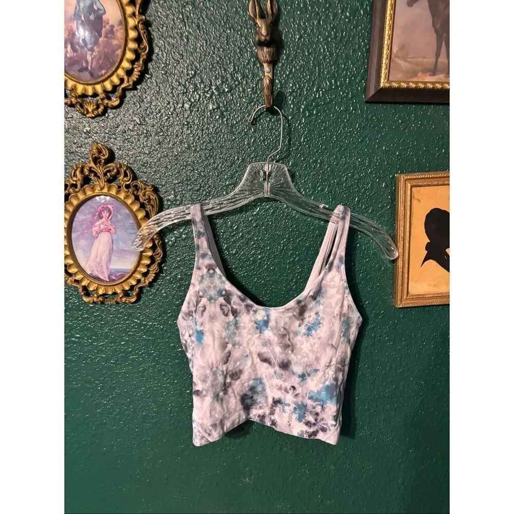 Lululemon Blue Gray Floral Cropped Align Tank Top Size 4